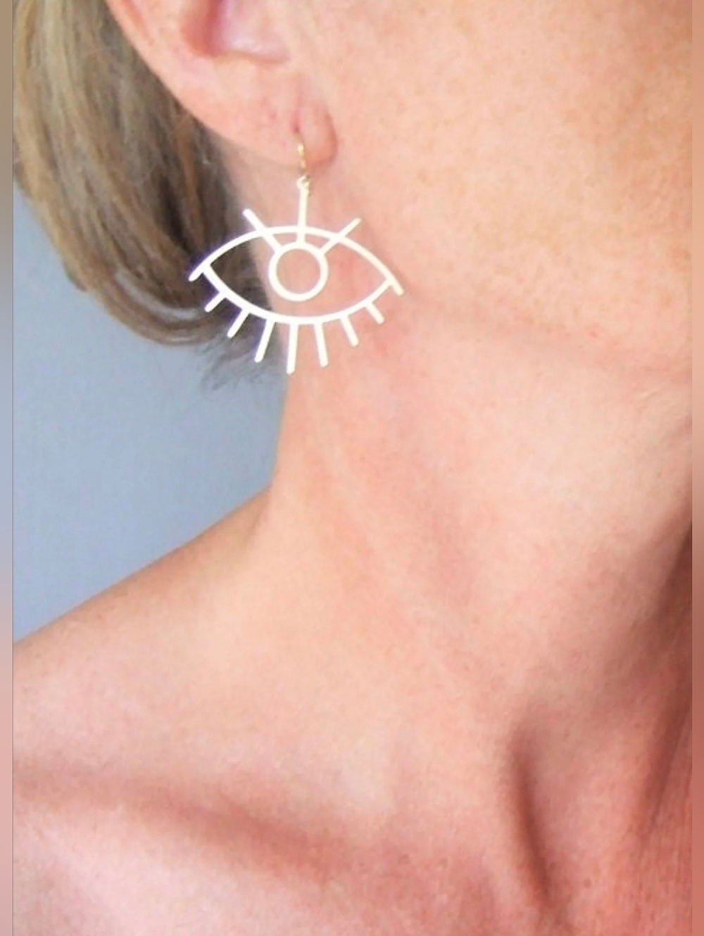 Katie Waltman Silver Toned Eye Earring